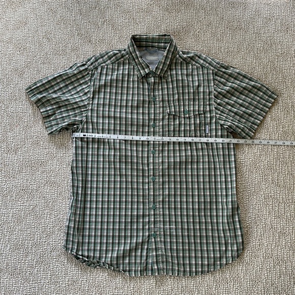 Men’s Columbia button up short sleeve shirt - Picture 3 of 6